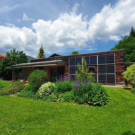 Gartenlodge Auszeit Nötsch Buitenkant foto