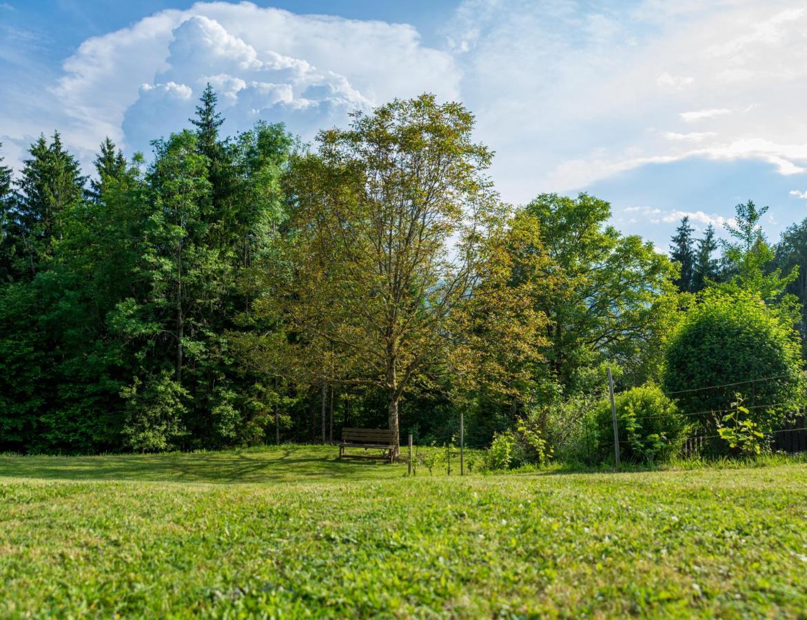 Gartenlodge Auszeit Nötsch Buitenkant foto